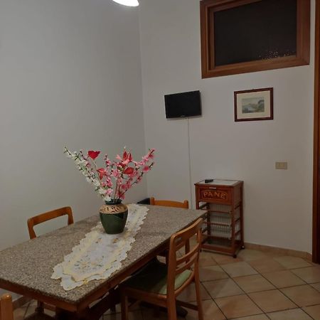 Casa Vacanze Vicoportone Гаэта Экстерьер фото
