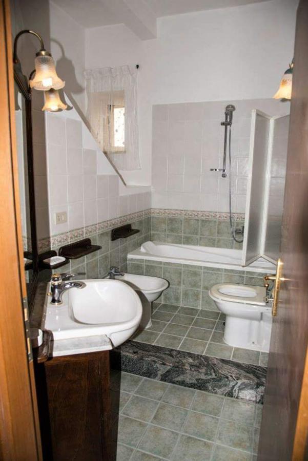 Casa Vacanze Vicoportone Гаэта Экстерьер фото